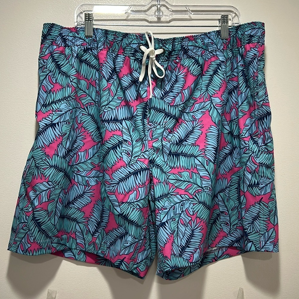 Member’s Mark Resort Swim Trunk Shorts Pink Blue Leaf Print Size XL NWT - Picture 2 of 8